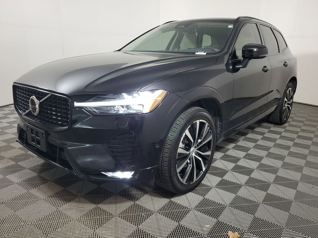 Used 2023 Volvo XC60 B5 FWD Plus Dark SUV