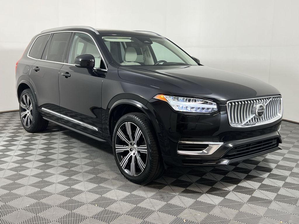 2023 Volvo XC90 Recharge Ultimate photo 2
