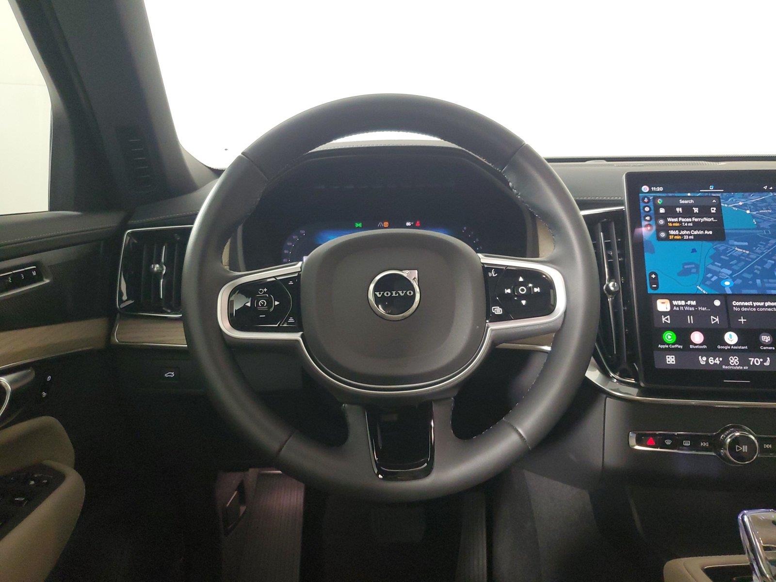 2026 Volvo XC90 Plus - Photo 16