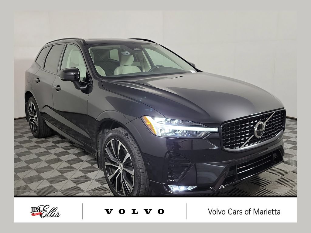 2024 Volvo XC60 B5 Plus Dark Theme AWD's photo