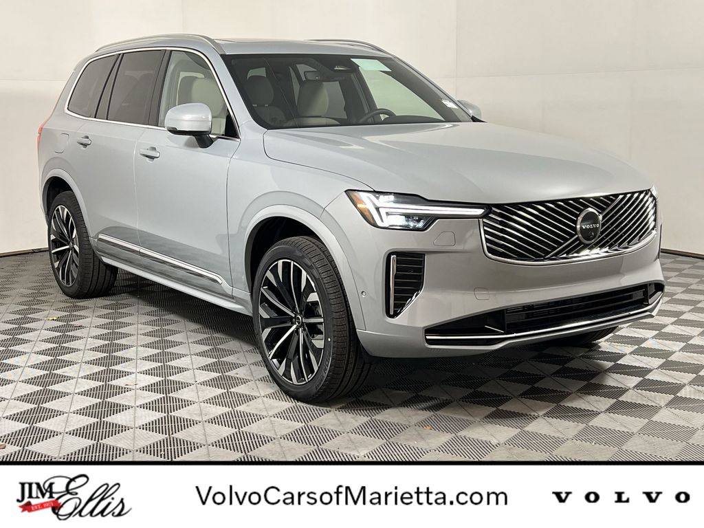 2026 Volvo XC90 Plus's photo