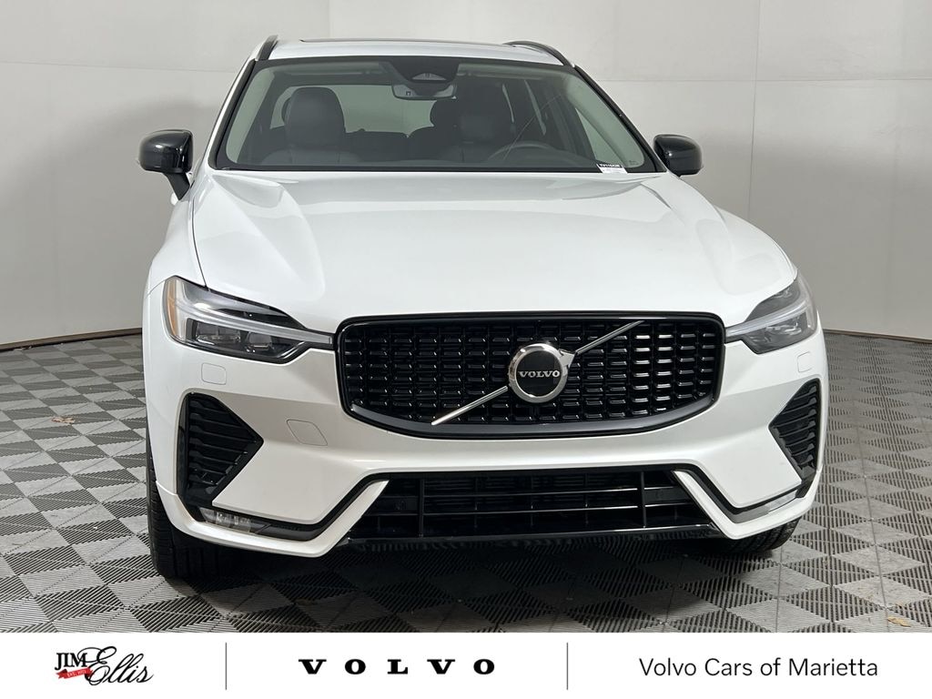 Used 2025 Volvo XC60 B5 Core SUV