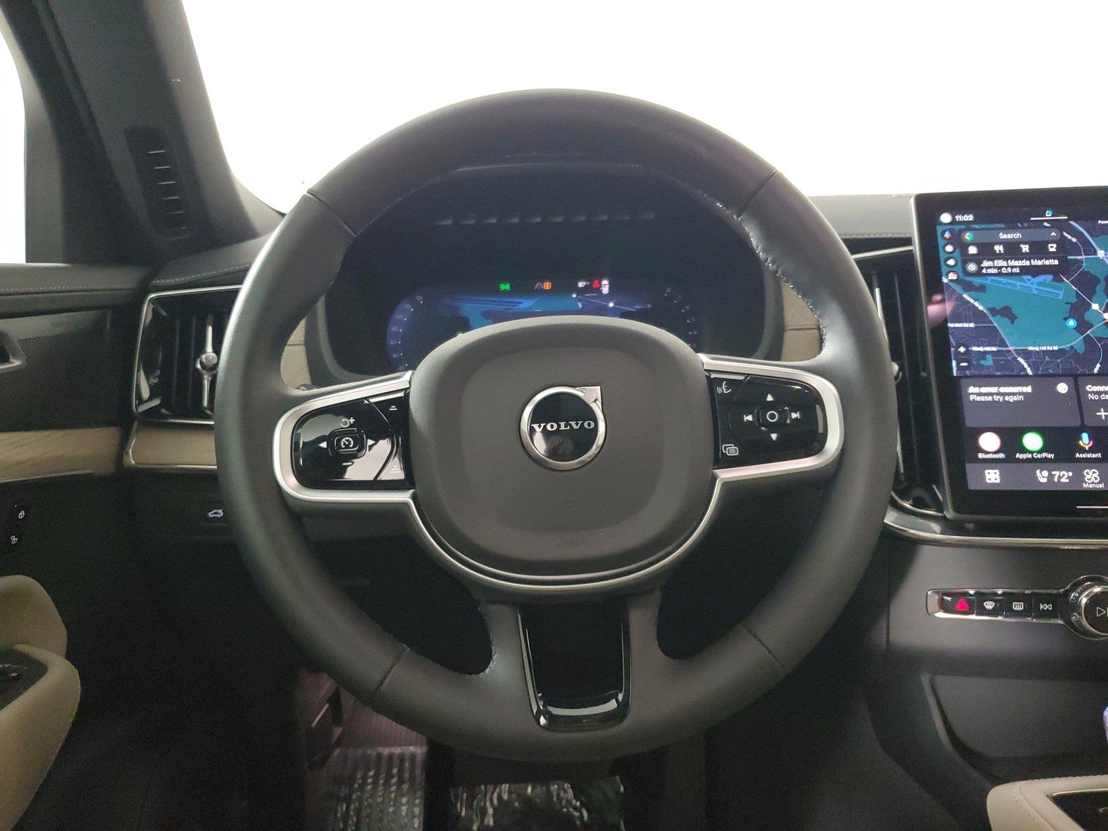 2026 Volvo XC90 Plus - Photo 16