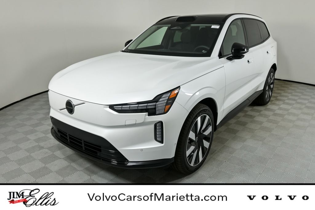 2025 Volvo EX90 Plus's photo