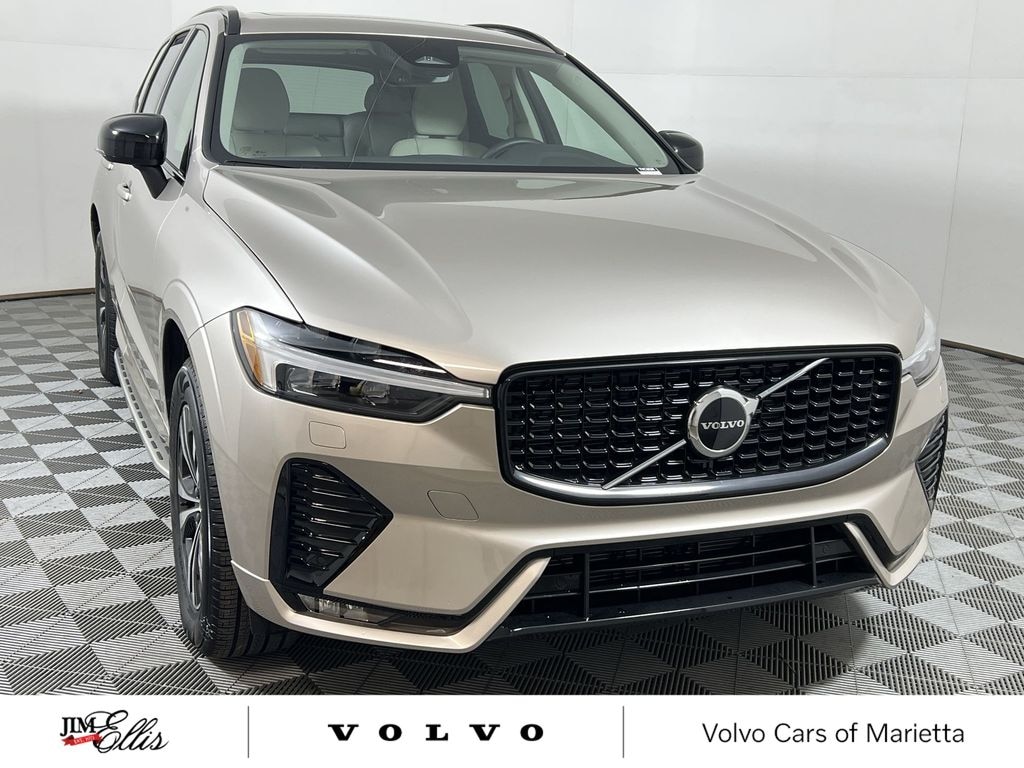 Certified 2025 Volvo XC60 B5 Core SUV