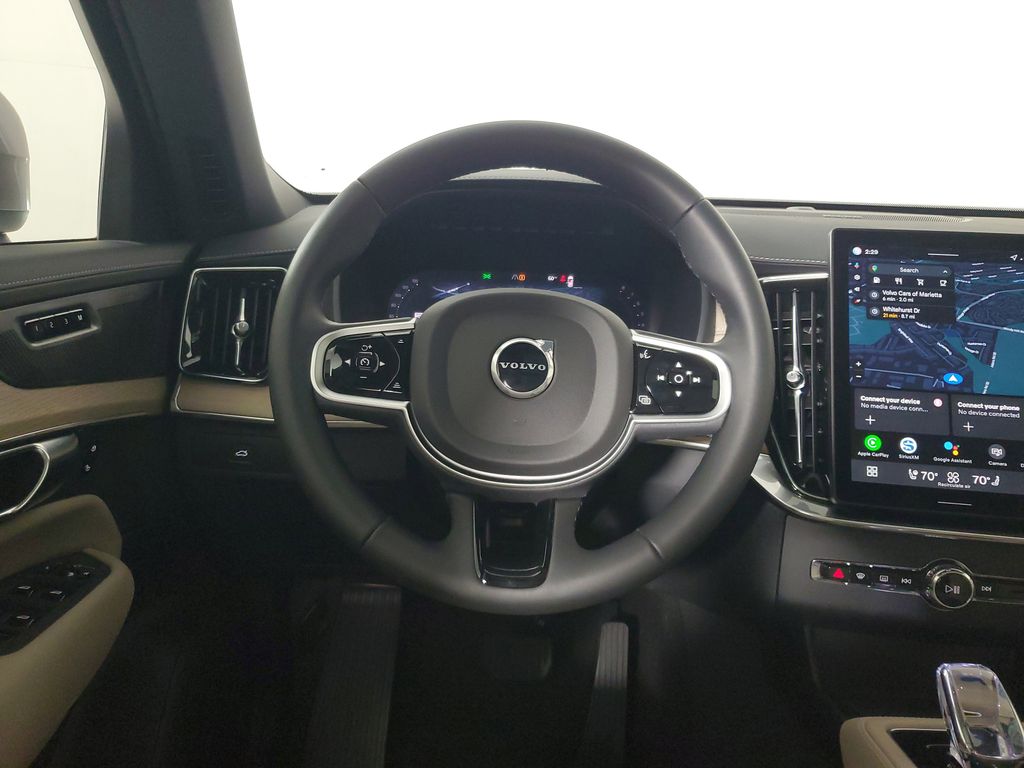 2026 Volvo XC90 Plus - Photo 16
