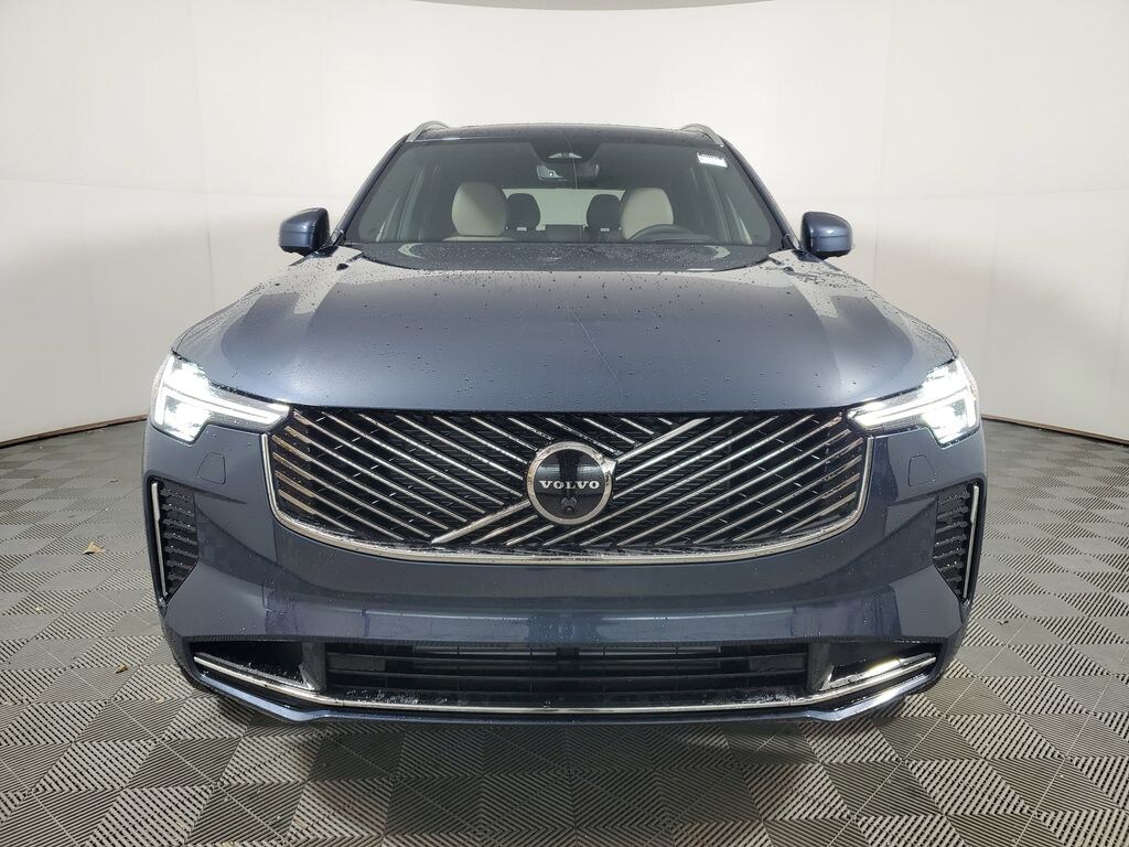 New 2026 Volvo XC90 plug-in hybrid T8 Ultra 7-Seater SUV