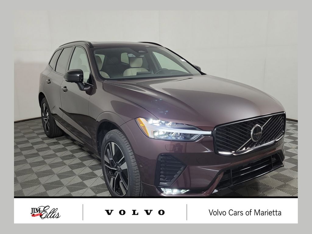 2026 Volvo XC60 B5 Plus Dark AWD's photo