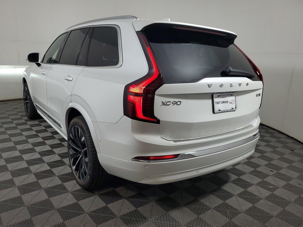 New 2027 Volvo XC90 B5 Plus SUV