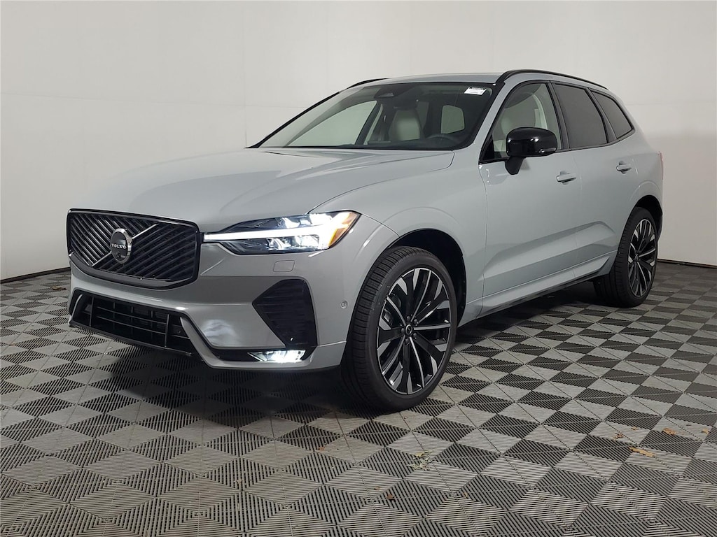 New 2026 Volvo XC60 B5 Ultra SUV