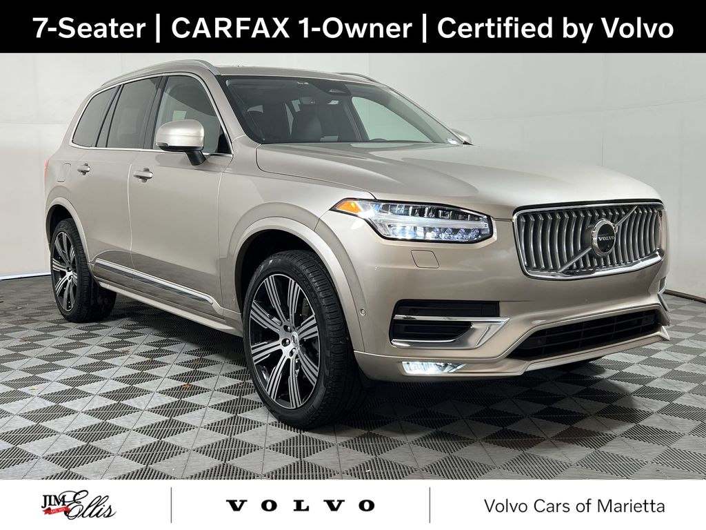 2024 Volvo XC90 Plus's photo