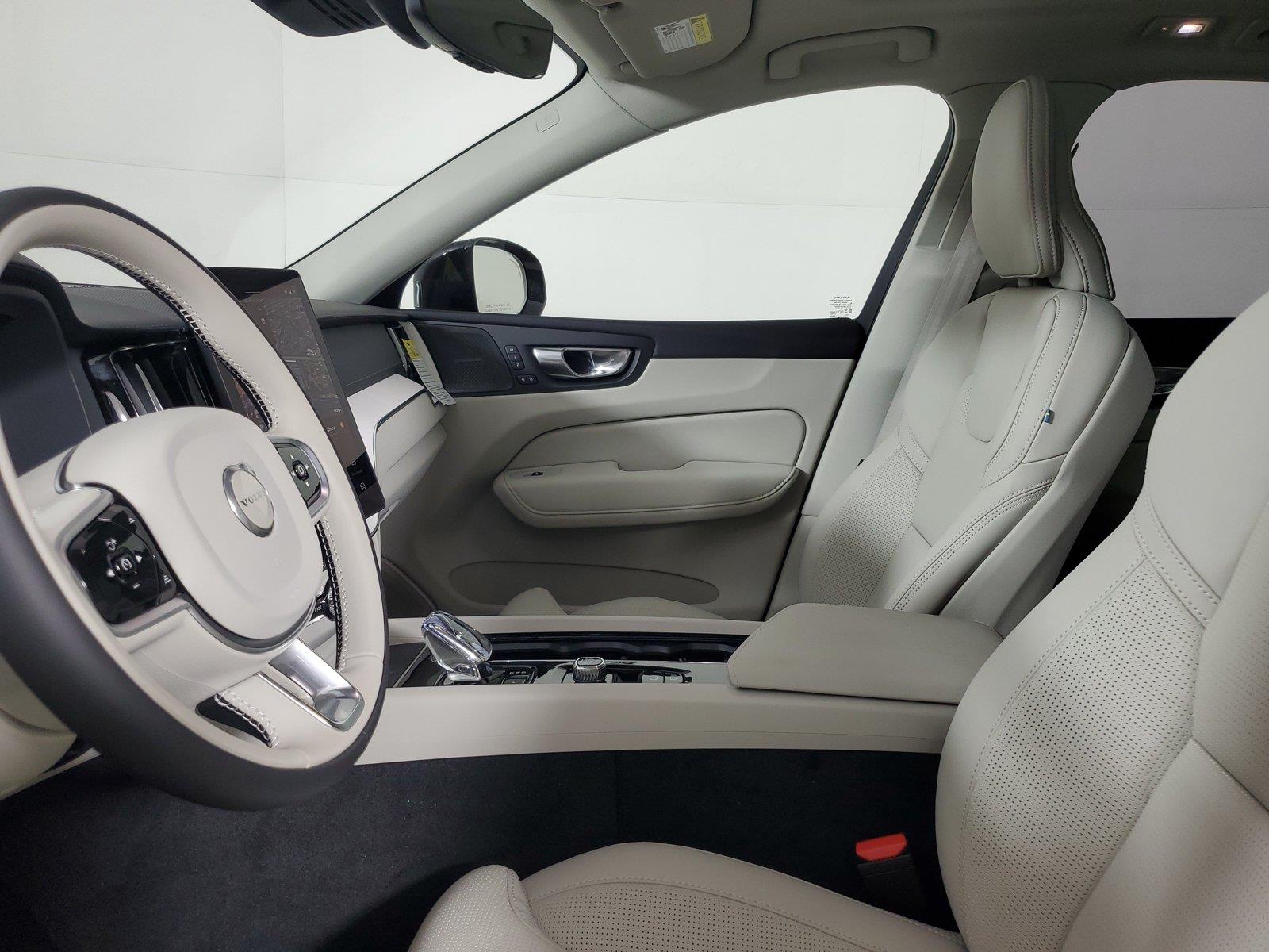 2026 Volvo XC60 Ultra - Photo 22