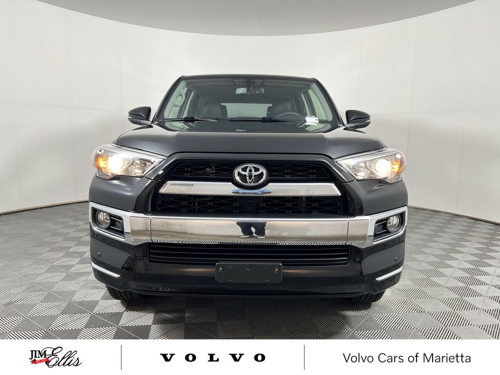 2017 Toyota 4Runner Limited photo 3