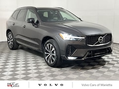 2025 Volvo XC60 B5 Core SUV