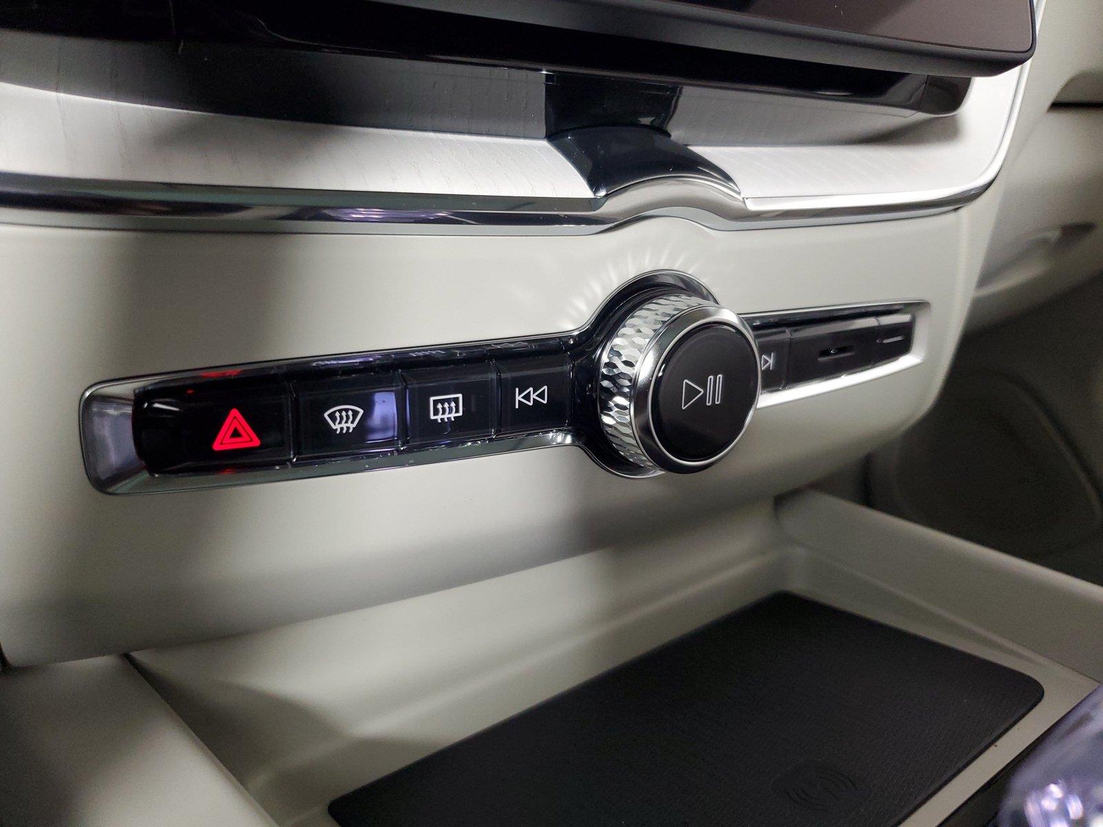 2026 Volvo XC60 Ultra - Photo 30