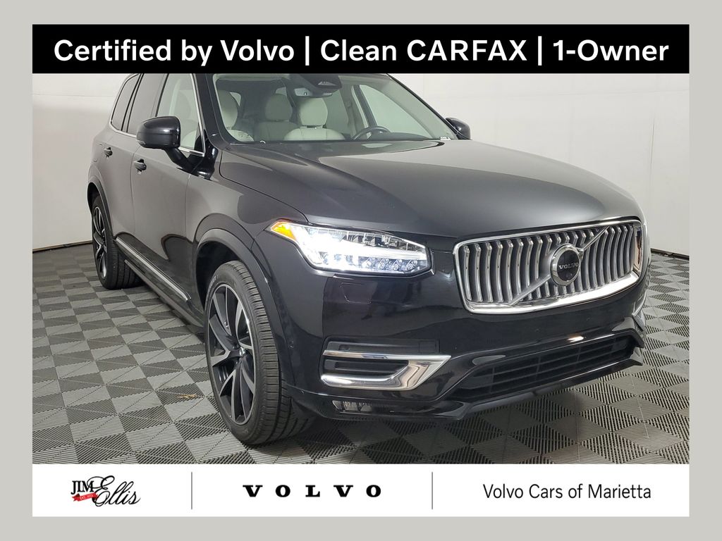 2023 Volvo XC90 B5 Plus 4WD's photo