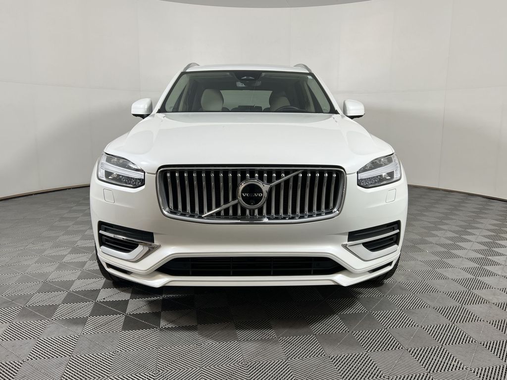 2024 Volvo XC90 Recharge T8 Ultimate photo 3