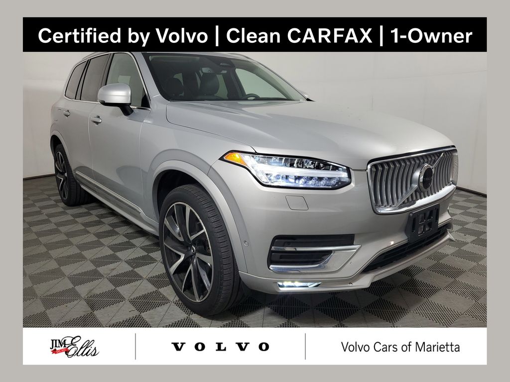 2023 Volvo XC90 B5 Plus 4WD's photo