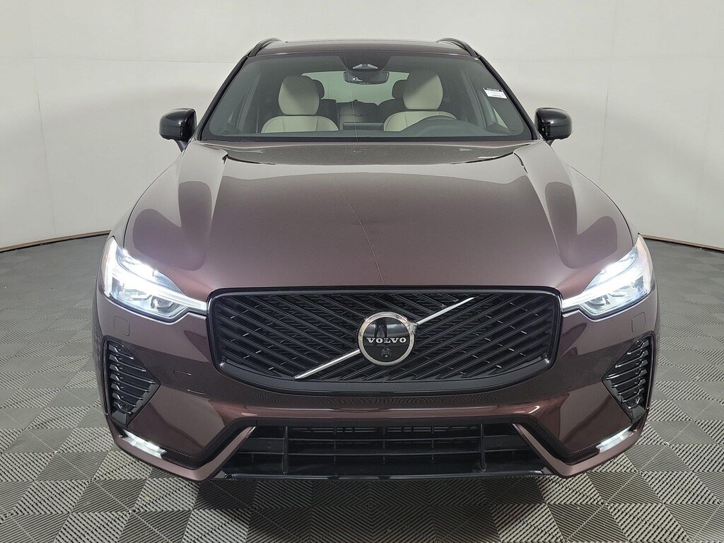 New 2026 Volvo XC60 B5 Plus SUV