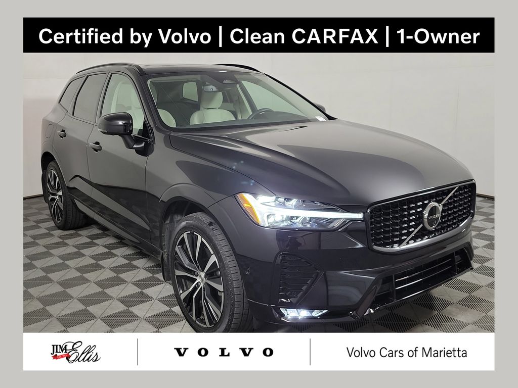 2024 Volvo XC60 B5 Plus Dark Theme AWD's photo