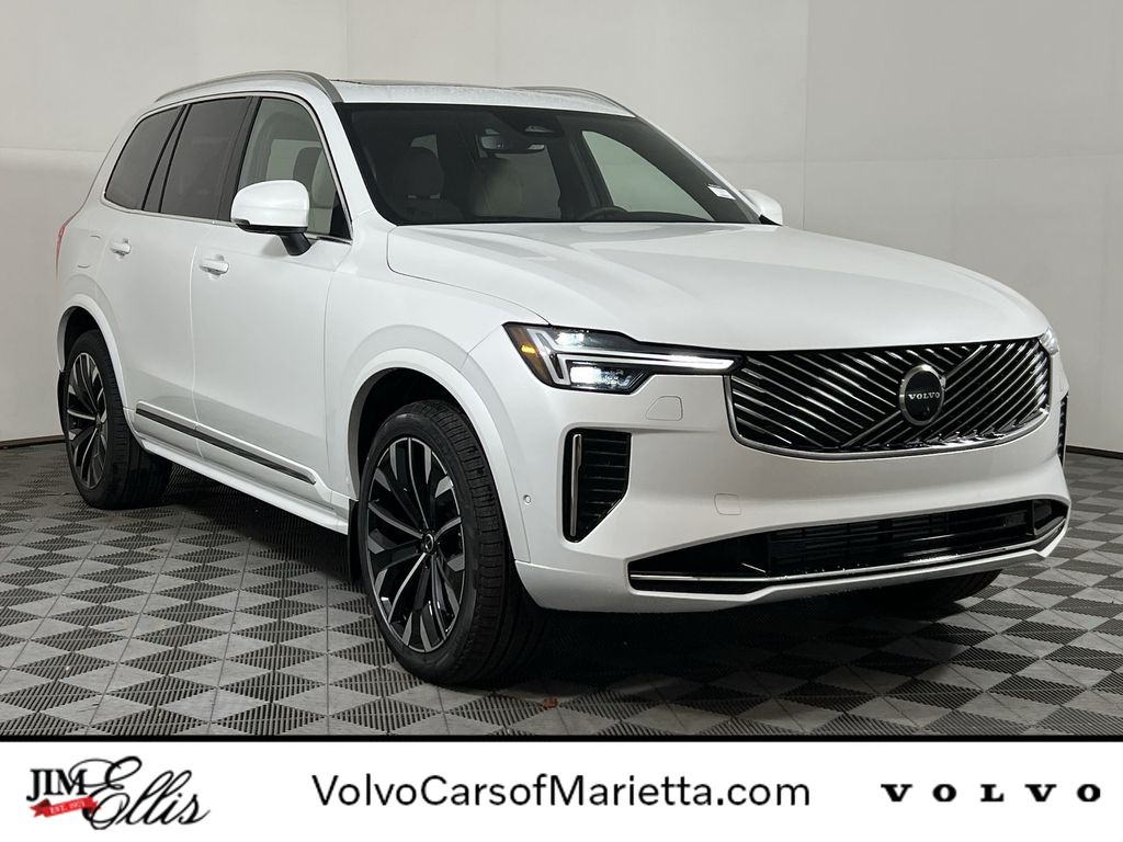 2026 Volvo XC90 Plus's photo