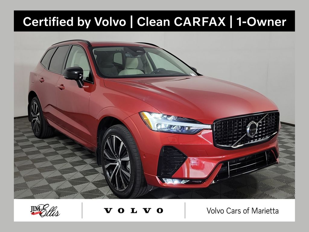 2024 Volvo XC60 B5 Ultimate Dark Theme AWD's photo