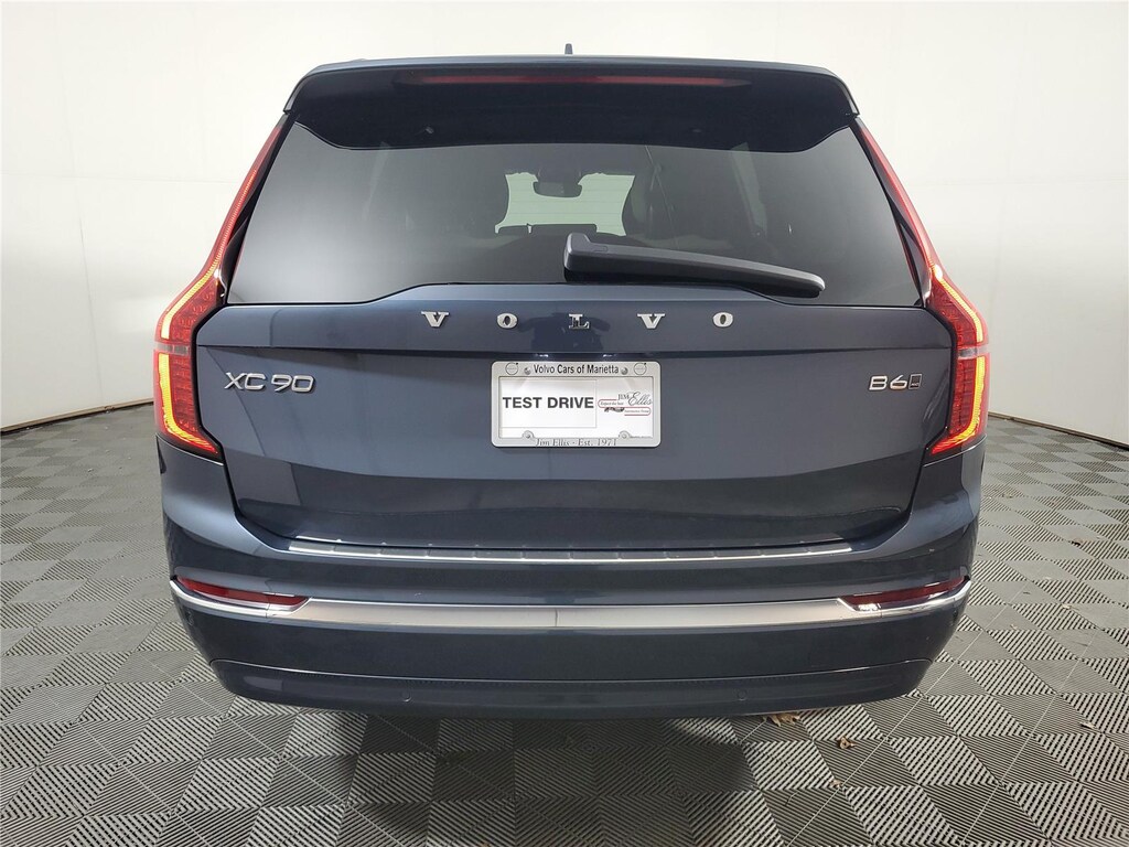 Certified 2026 Volvo XC90 B6 Plus 7-Seater SUV