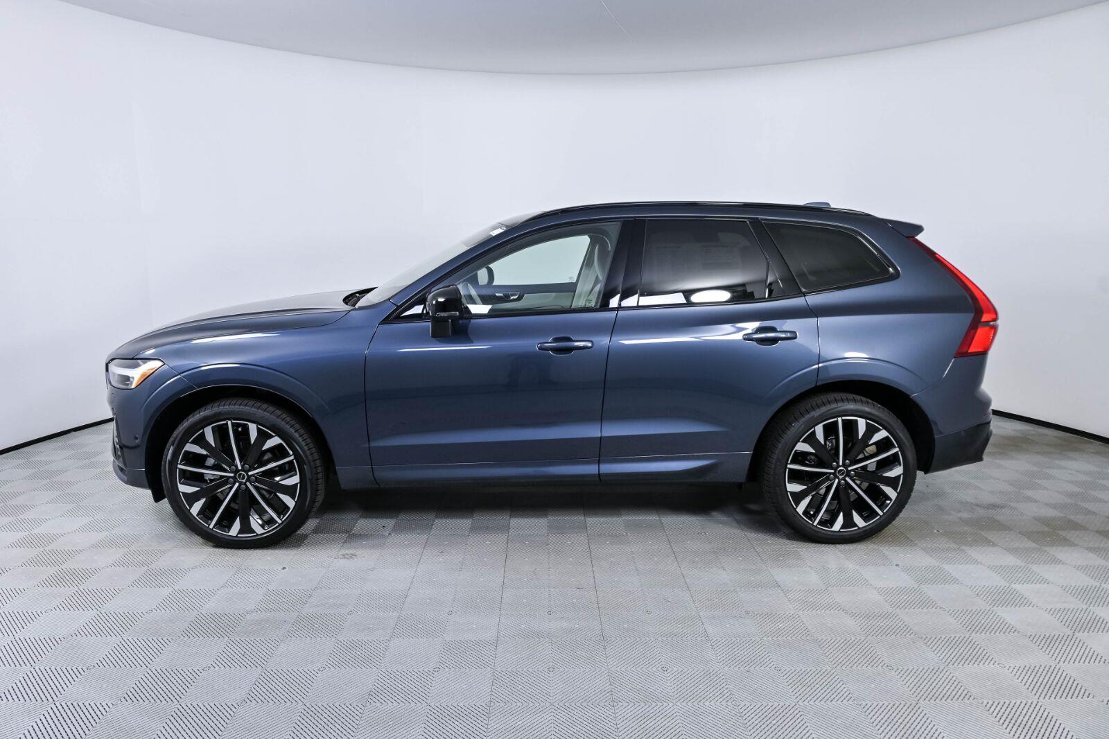 Used 2027 Volvo XC60 B5 Ultra SUV
