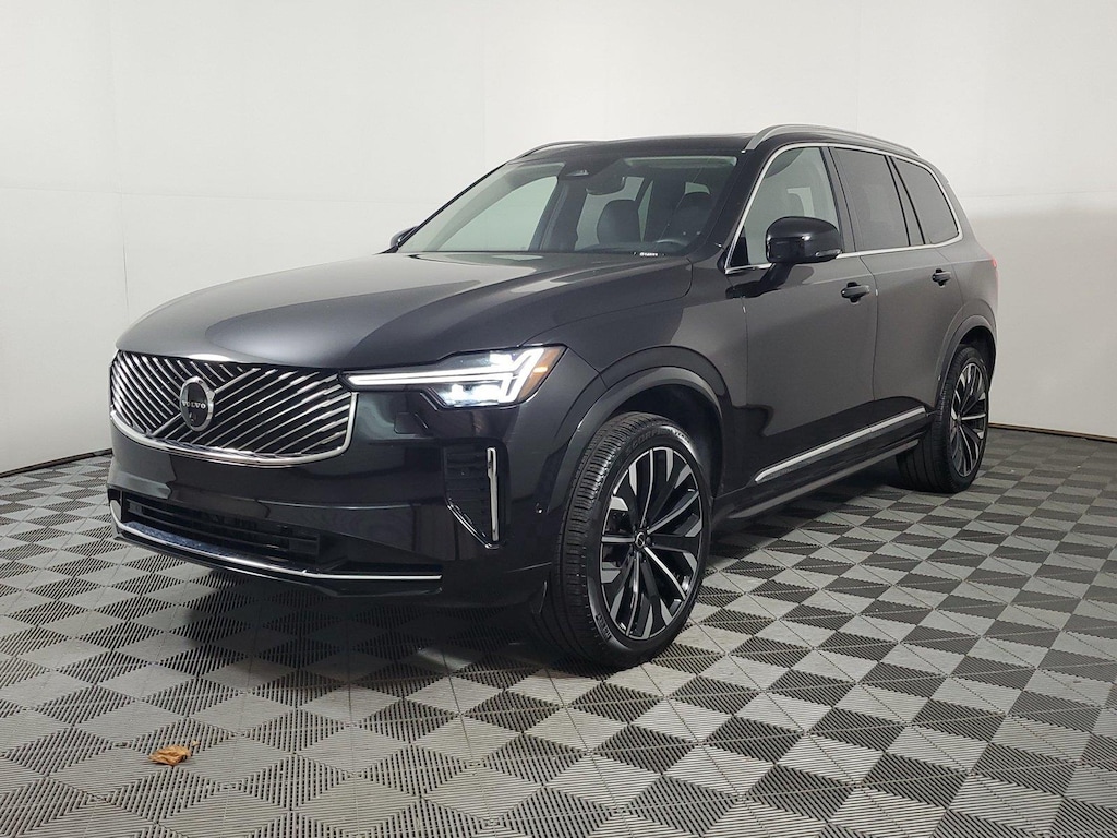 Certified 2026 Volvo XC90 B6 Ultra 7-Seater SUV