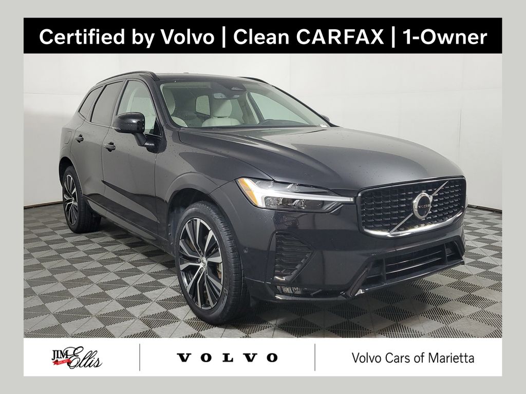 2023 Volvo XC60 B5 Plus Dark Theme FWD's photo