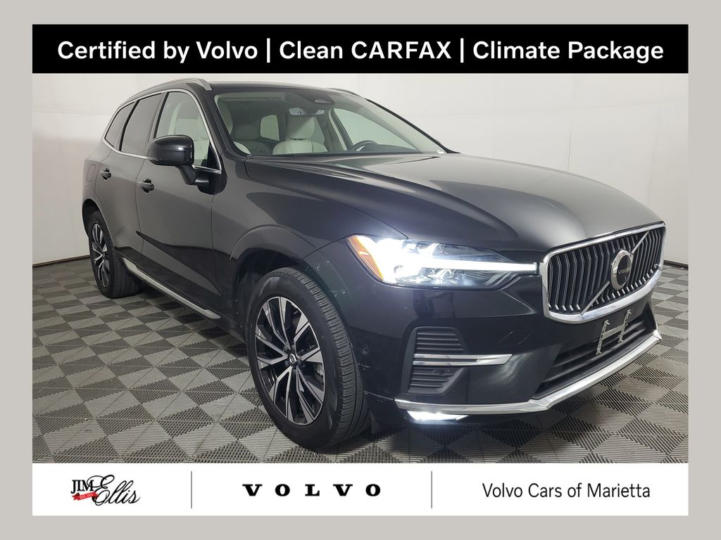 2023 Volvo XC60 B5 Plus Bright Theme AWD's photo