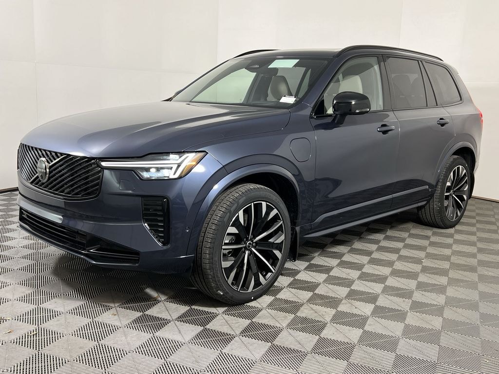 New 2026 Volvo XC90 plug-in hybrid T8 Ultra Dark Theme 7-Seater SUV