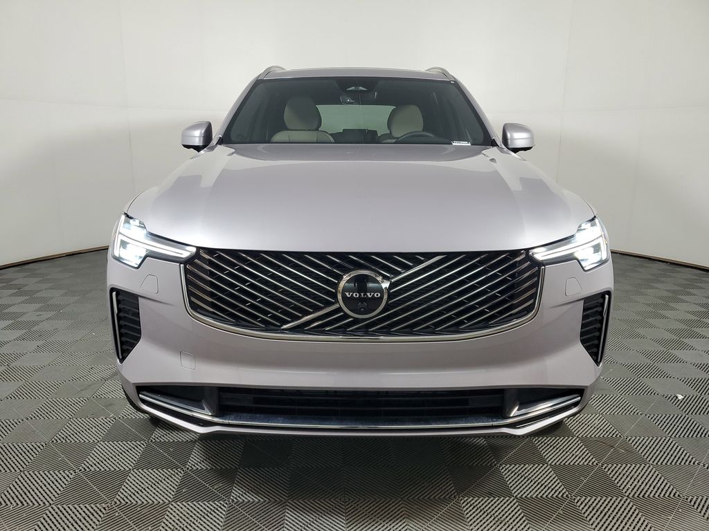 2026 Volvo XC90 Plus - Photo 2