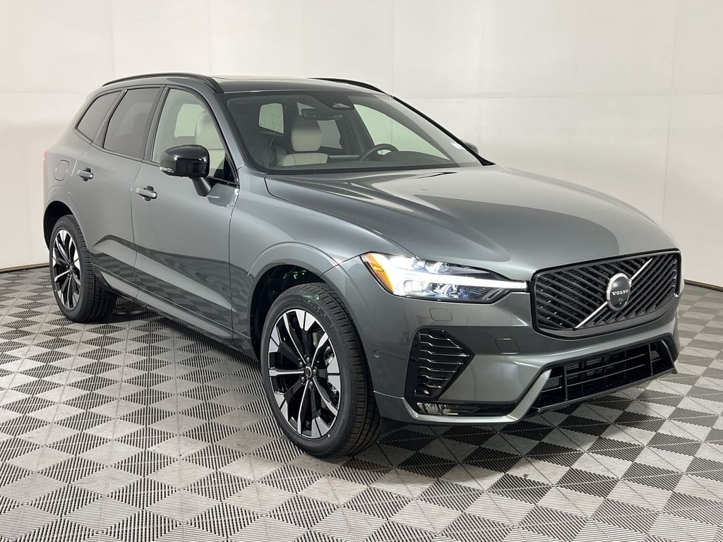 New 2026 Volvo XC60 B5 Plus SUV