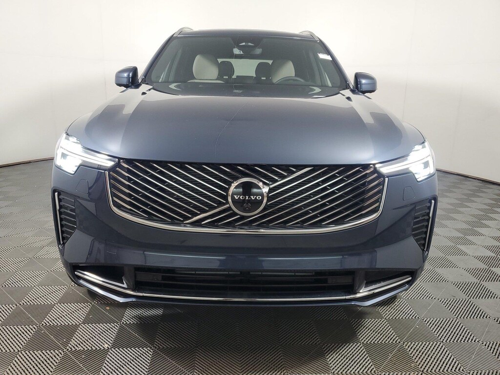 New 2026 Volvo XC90 plug-in hybrid T8 Plus 7-Seater SUV
