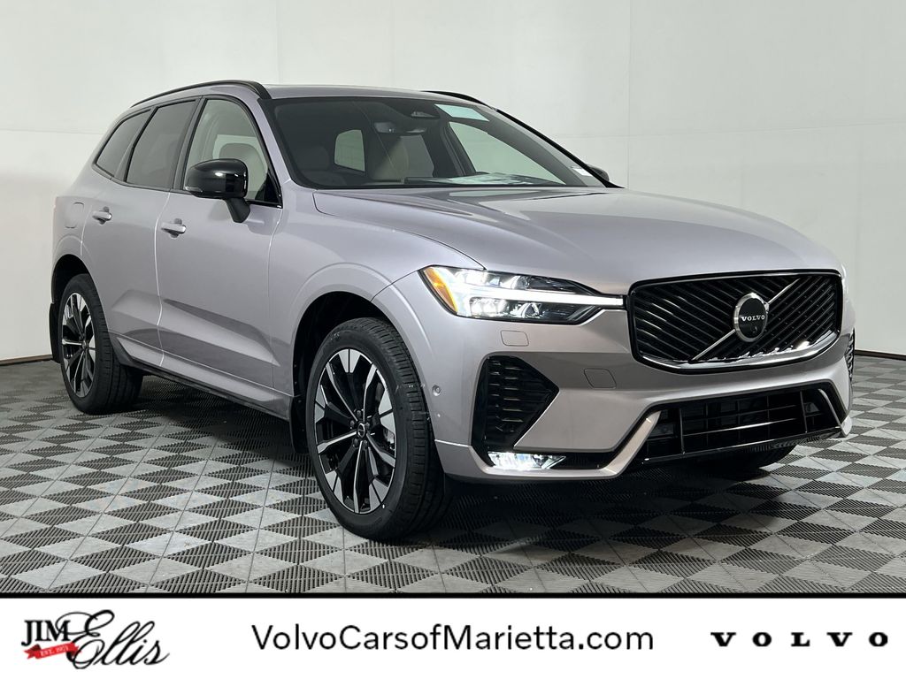 2026 Volvo XC60 Plus's photo