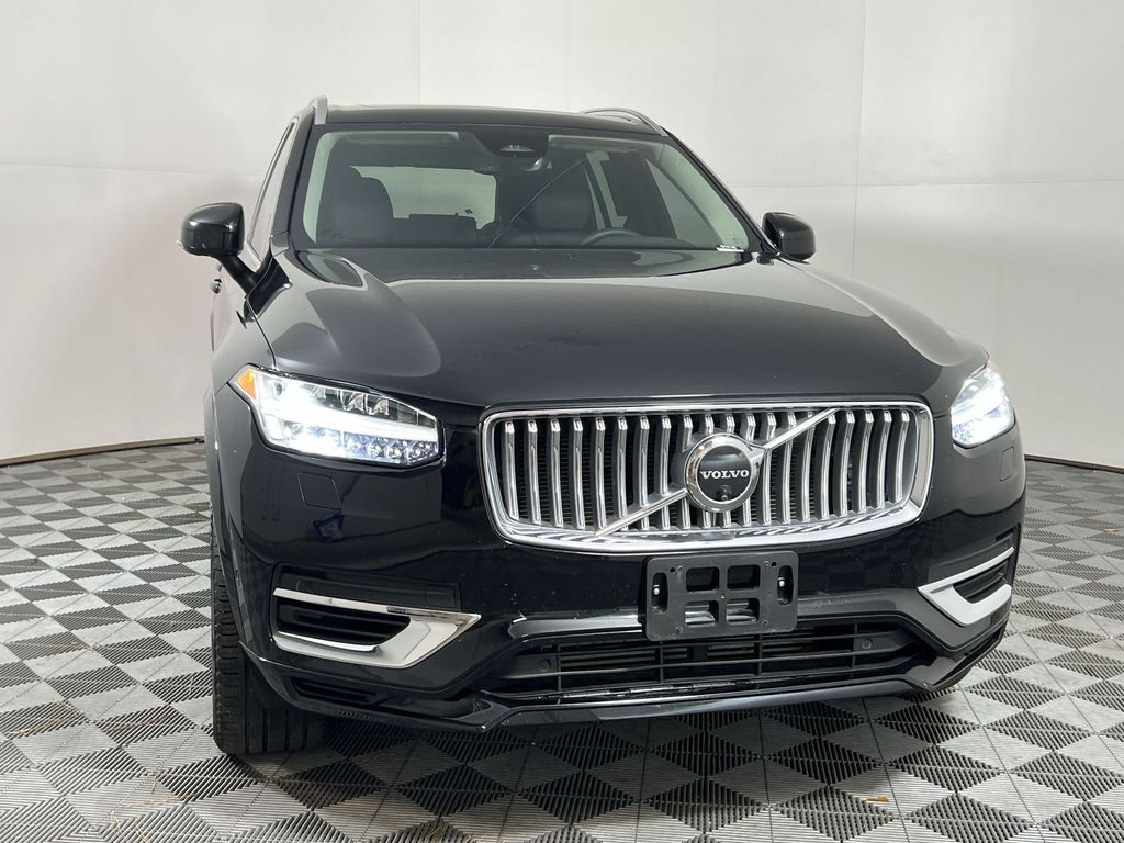 2024 Volvo XC90 Recharge T8 Plus photo 3