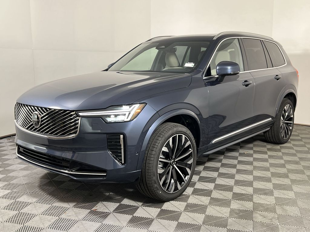 2026 Volvo XC90 Plus photo 3