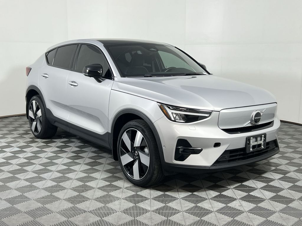 2023 Volvo C40 Recharge Ultimate photo 2