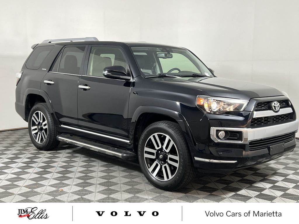 2017 Toyota 4Runner Limited photo 2