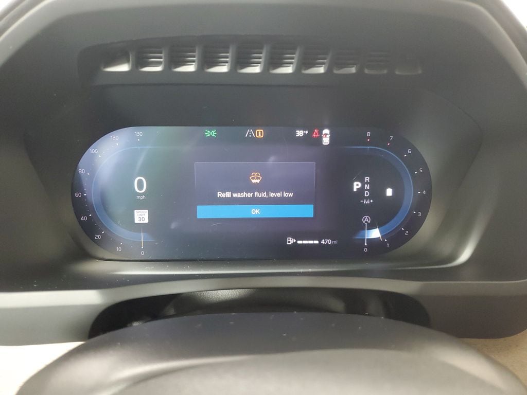 2025 Volvo XC90 Core - Photo 29