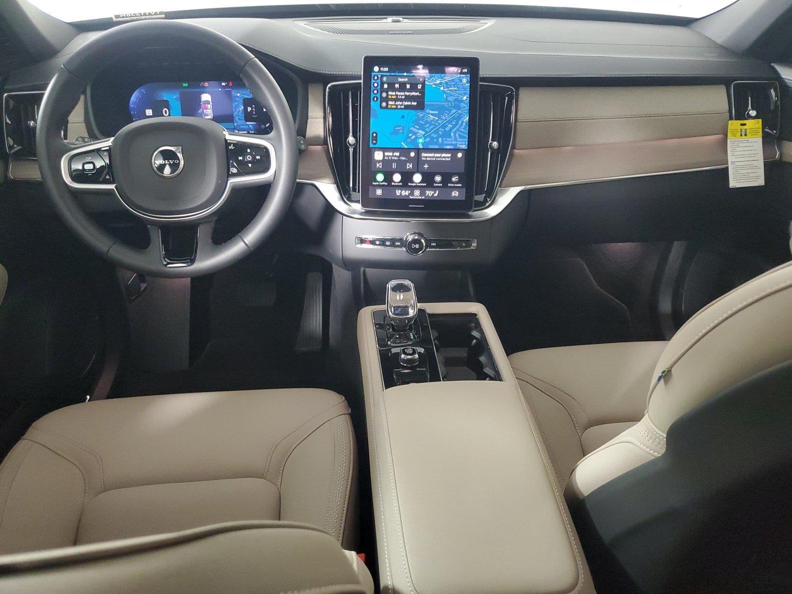 2026 Volvo XC90 Plus - Photo 15