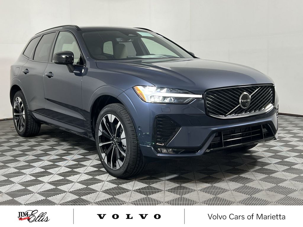 2026 Volvo XC60 Plus's photo