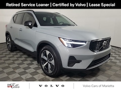 2026 Volvo XC40 B5 Core SUV