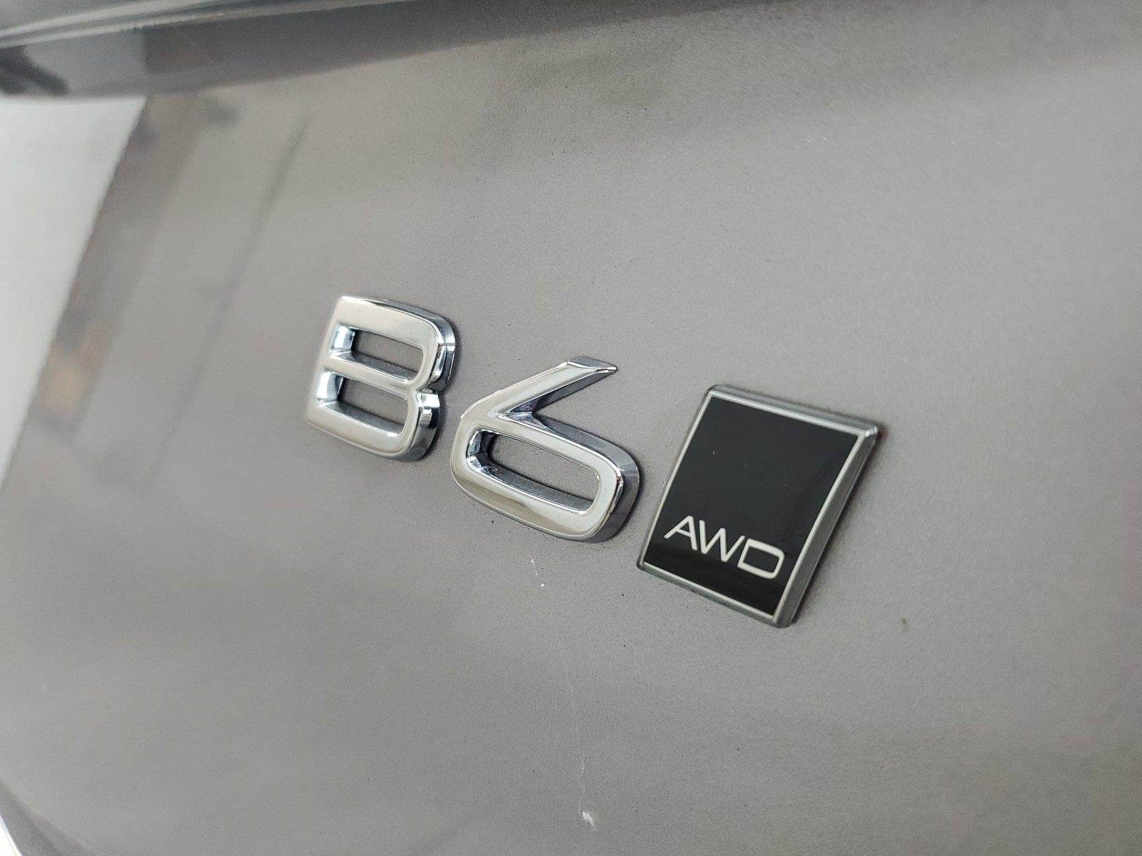 2026 Volvo XC90 Plus - Photo 7