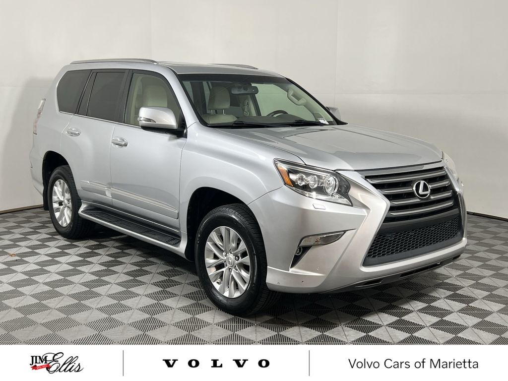 2016 Lexus GX 460 photo 2
