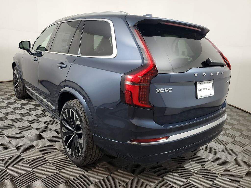 New 2026 Volvo XC90 B6 Ultra 7-Seater SUV