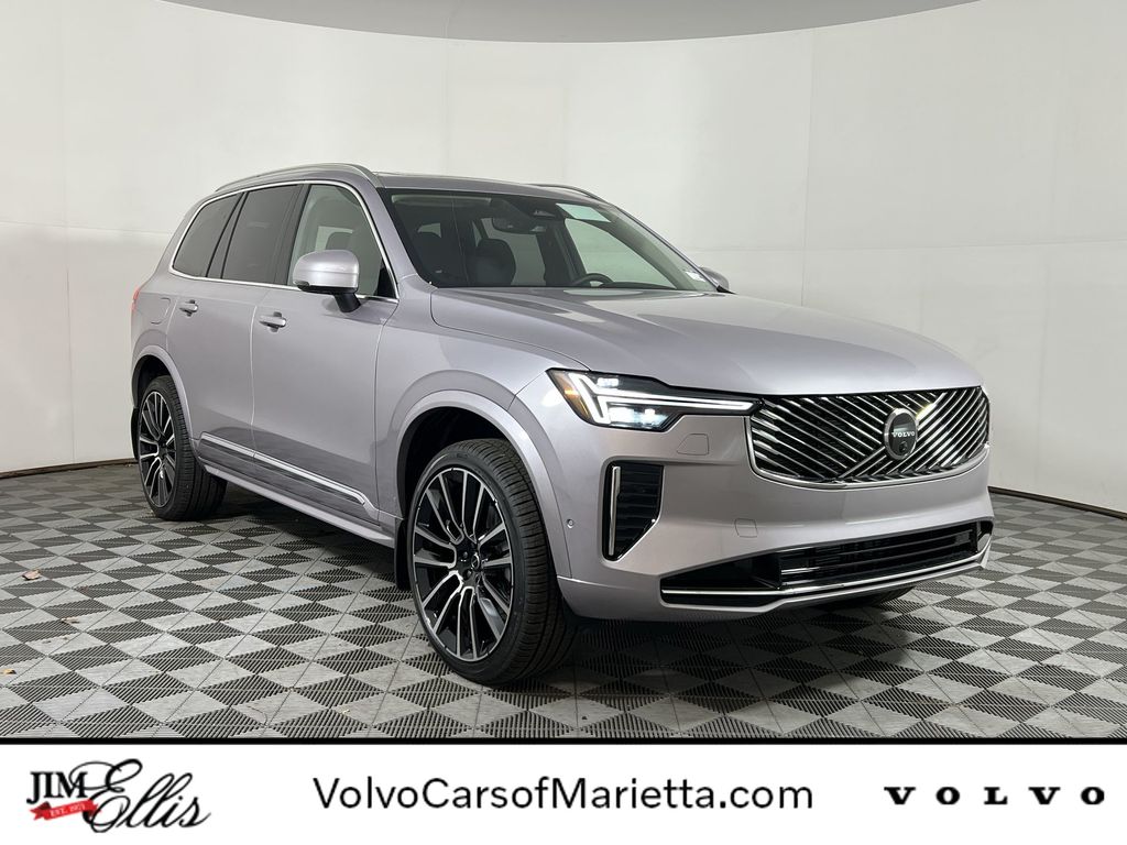 2026 Volvo XC90 Plus's photo