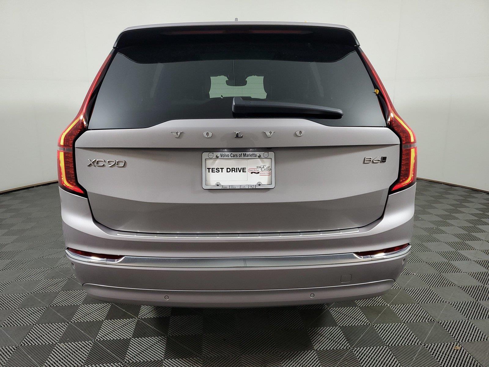 2026 Volvo XC90 Plus - Photo 5