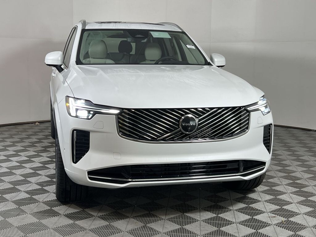 New 2026 Volvo XC90 B6 Ultra 7-Seater SUV